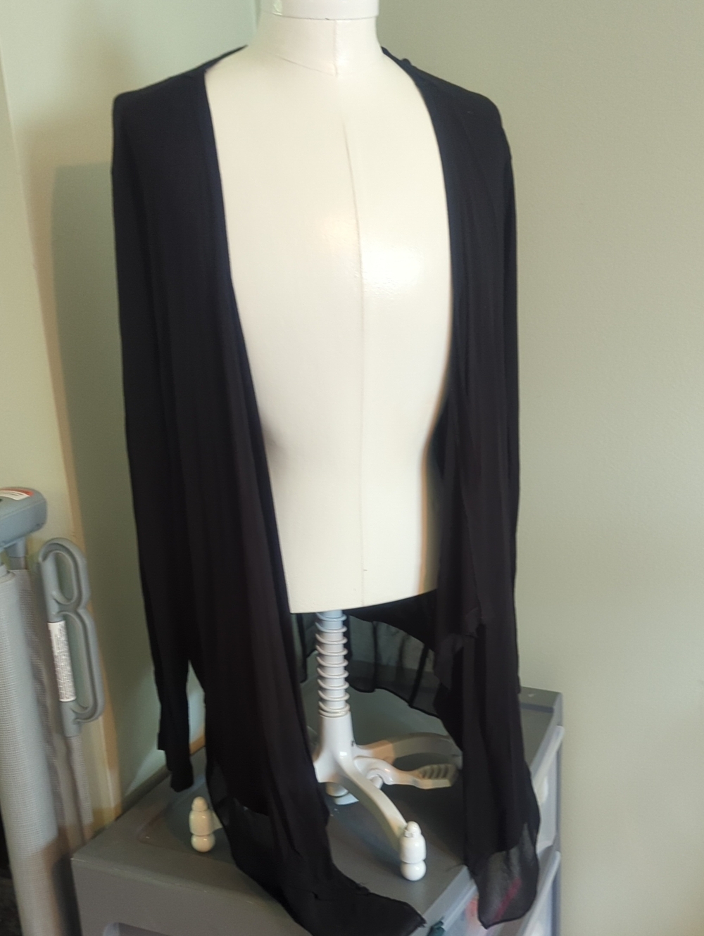 Design History Black Open-Front Draped Blazer